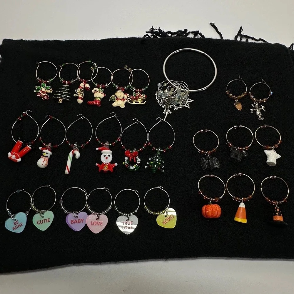 Holiday Wine Glass‎ Markers Christmas Halloween Valentine Mixed Lot